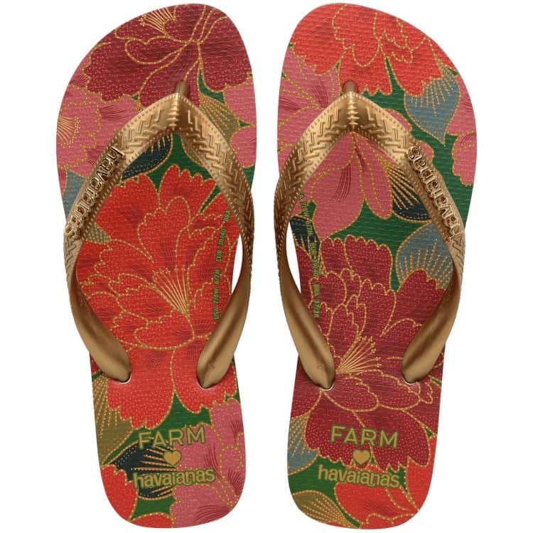 my summer essentials - Farm Rio Havaianas flip flops in red floral